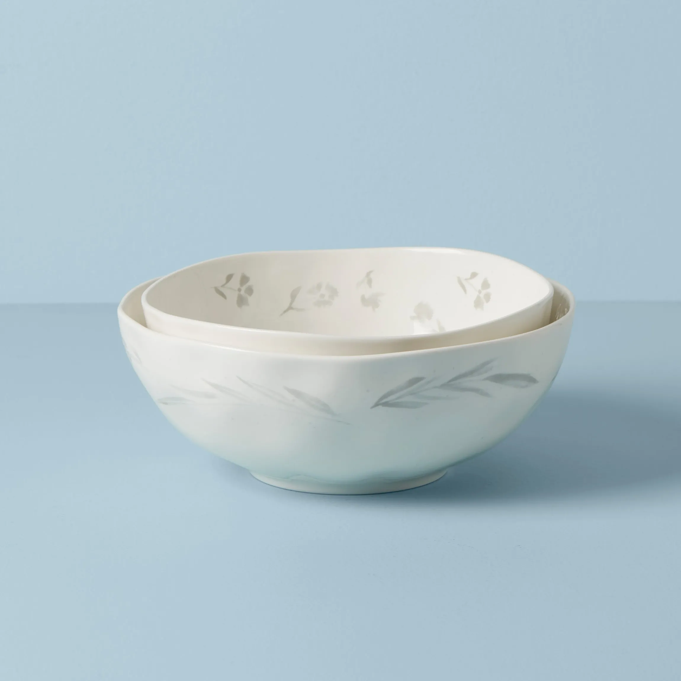 Oyster Bay 2-Piece Nesting Serving Bowls