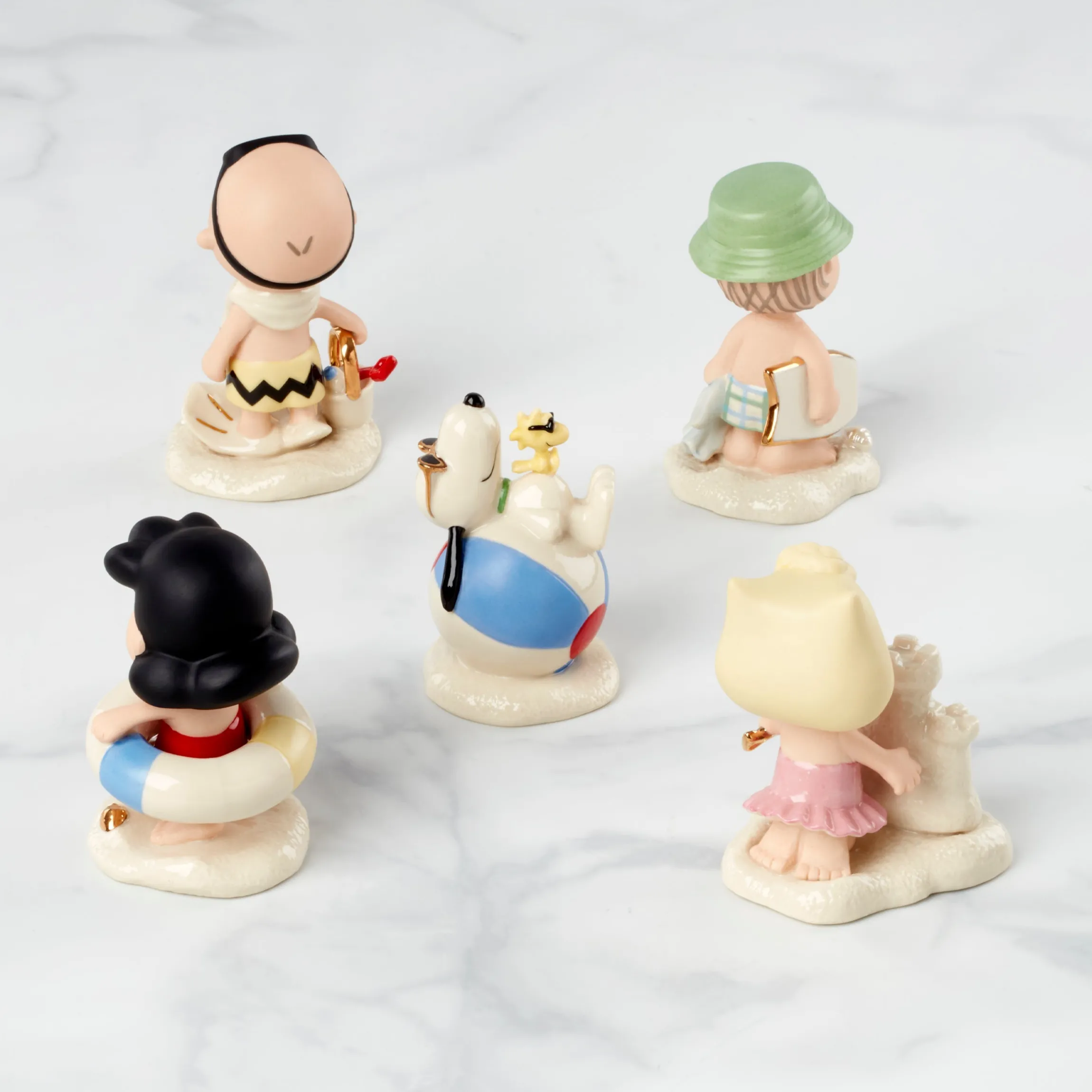 Peanuts 5-Piece Beach Party Figurine Set