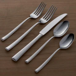 Pearce 20-Piece Flatware Set