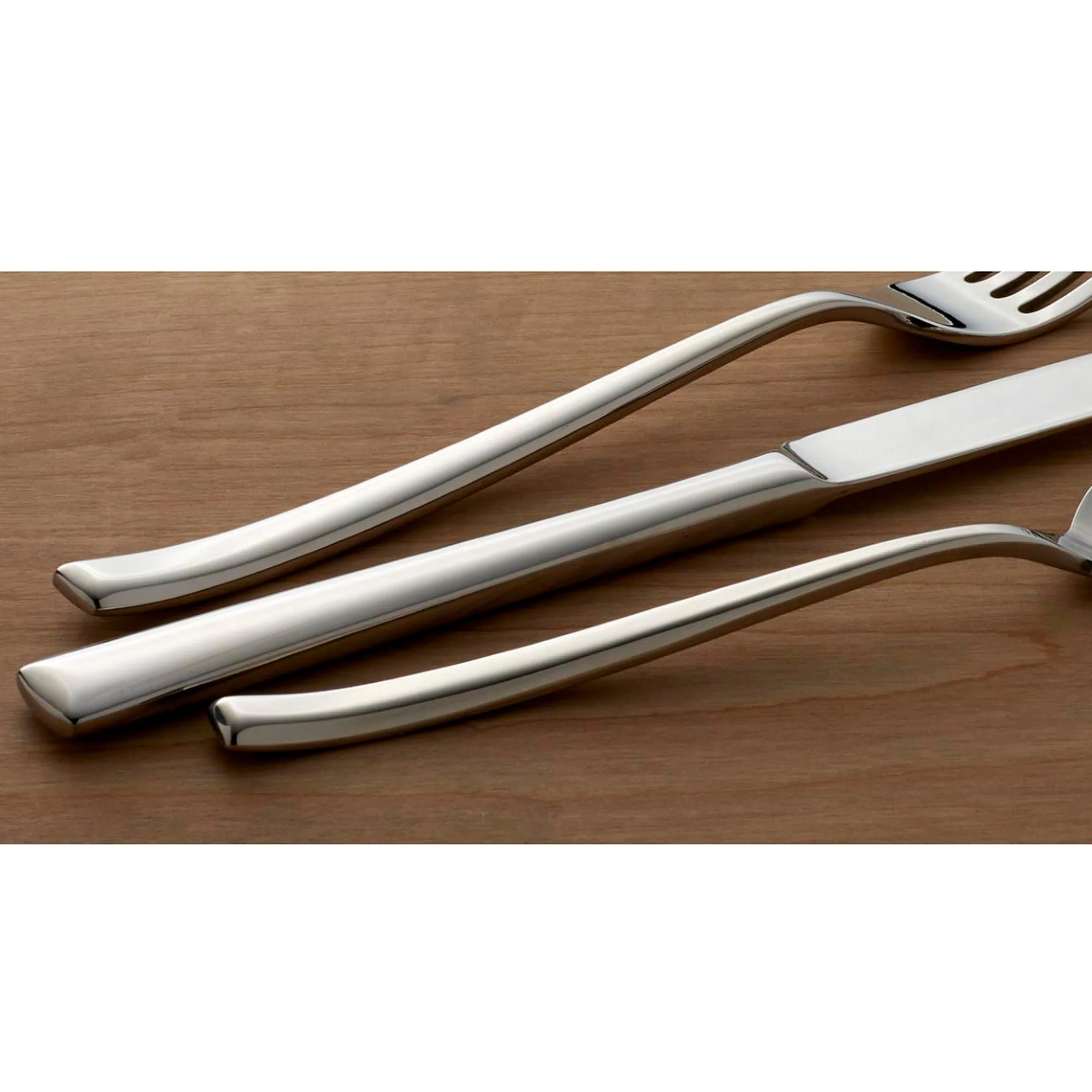 Pearce 20-Piece Flatware Set