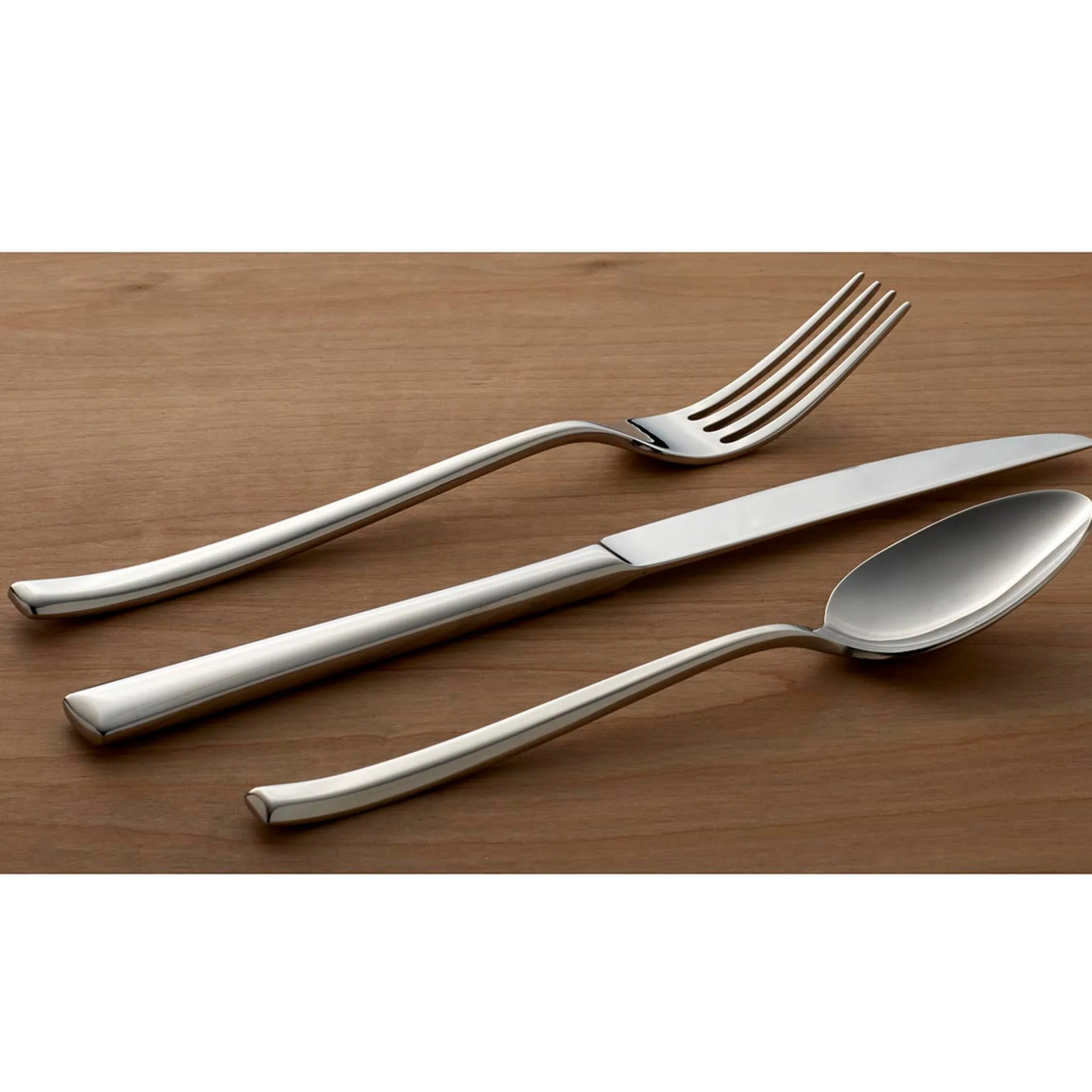 Pearce 20-Piece Flatware Set