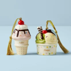 Personalized Forever Friends Ice Cream 2-Piece Ornament Set