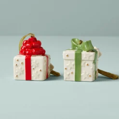 Personalized Forever Friends Presents 2-Piece Ornament Set