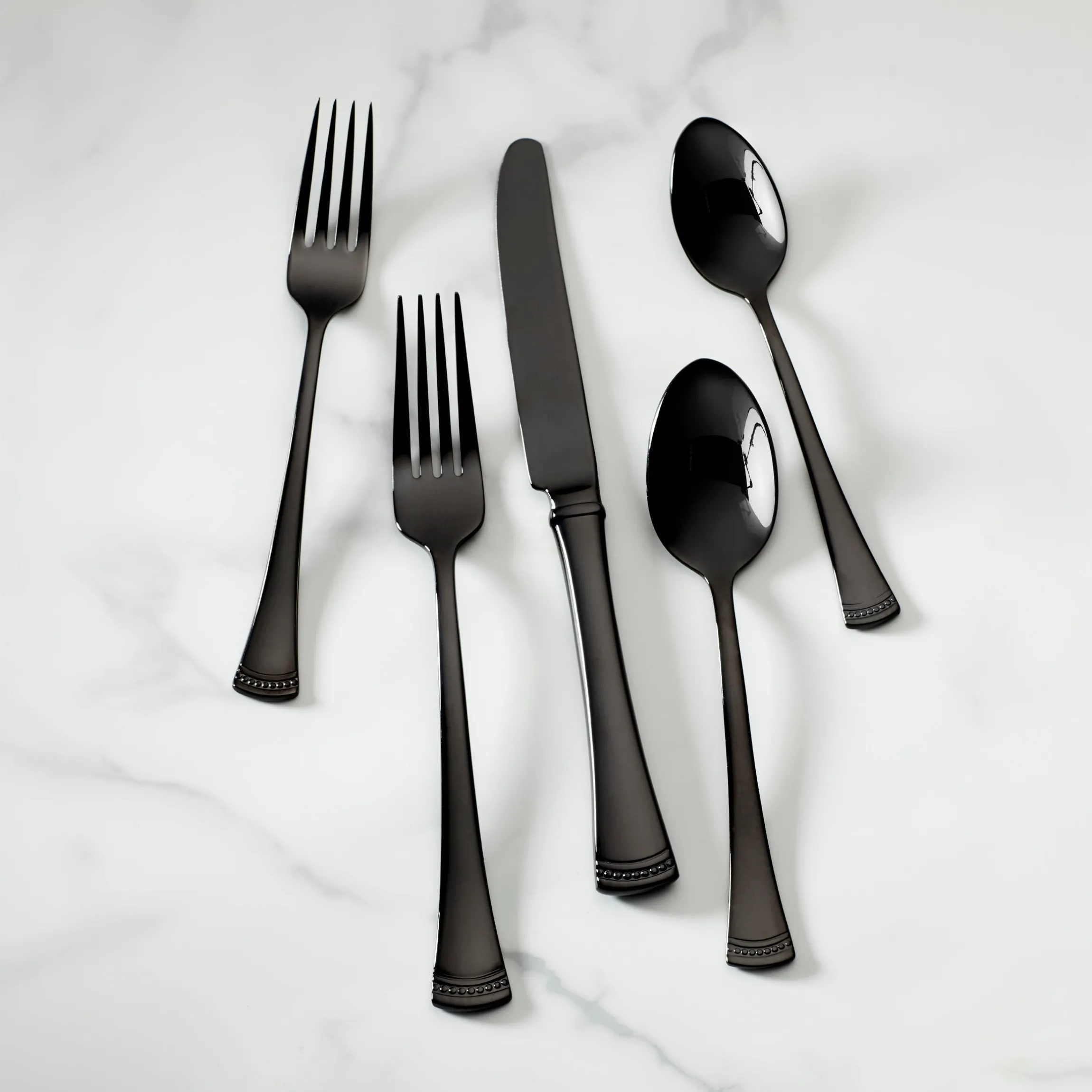 Portola Black Mirror 20-Piece Flatware Set