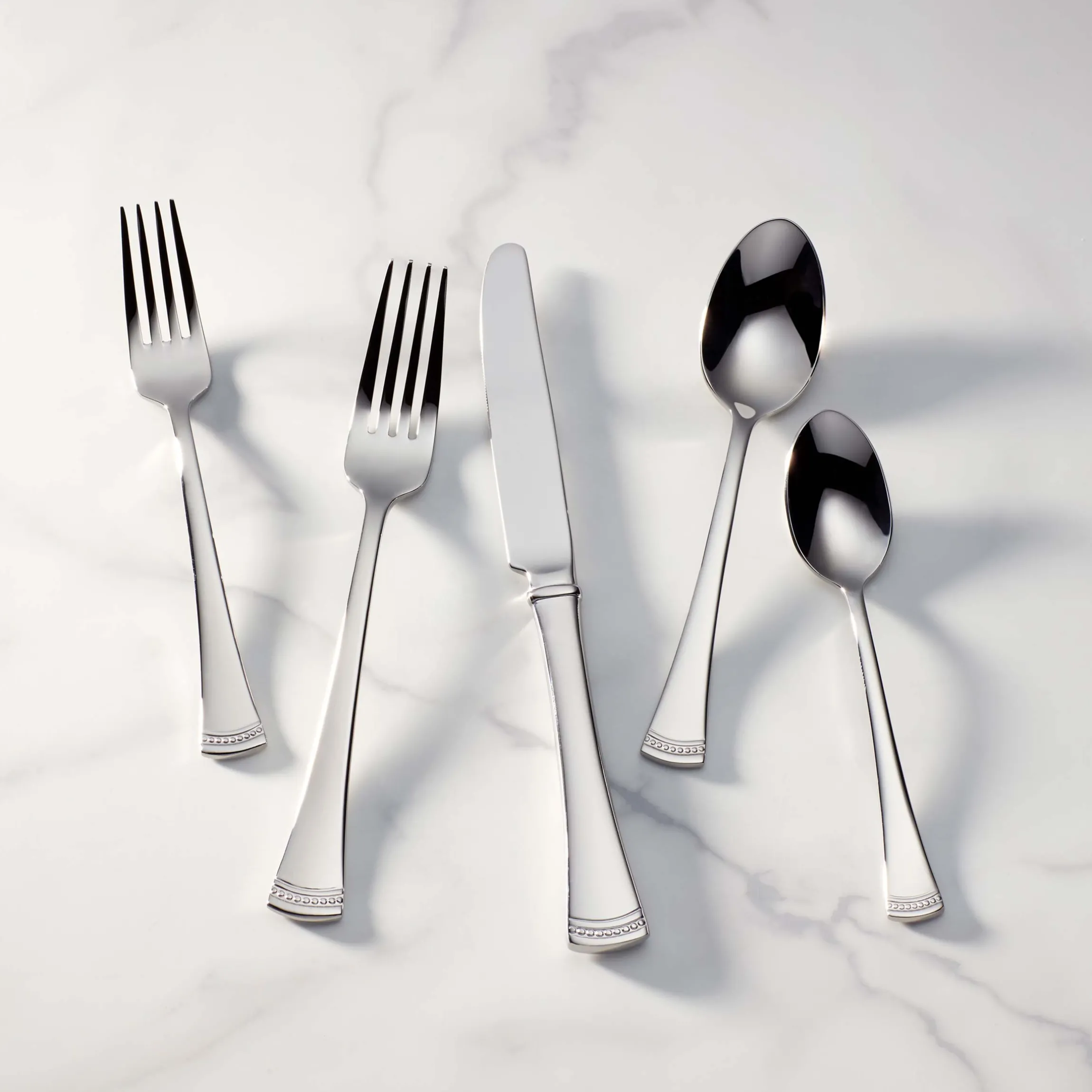 Portola 65-Piece Flatware Set