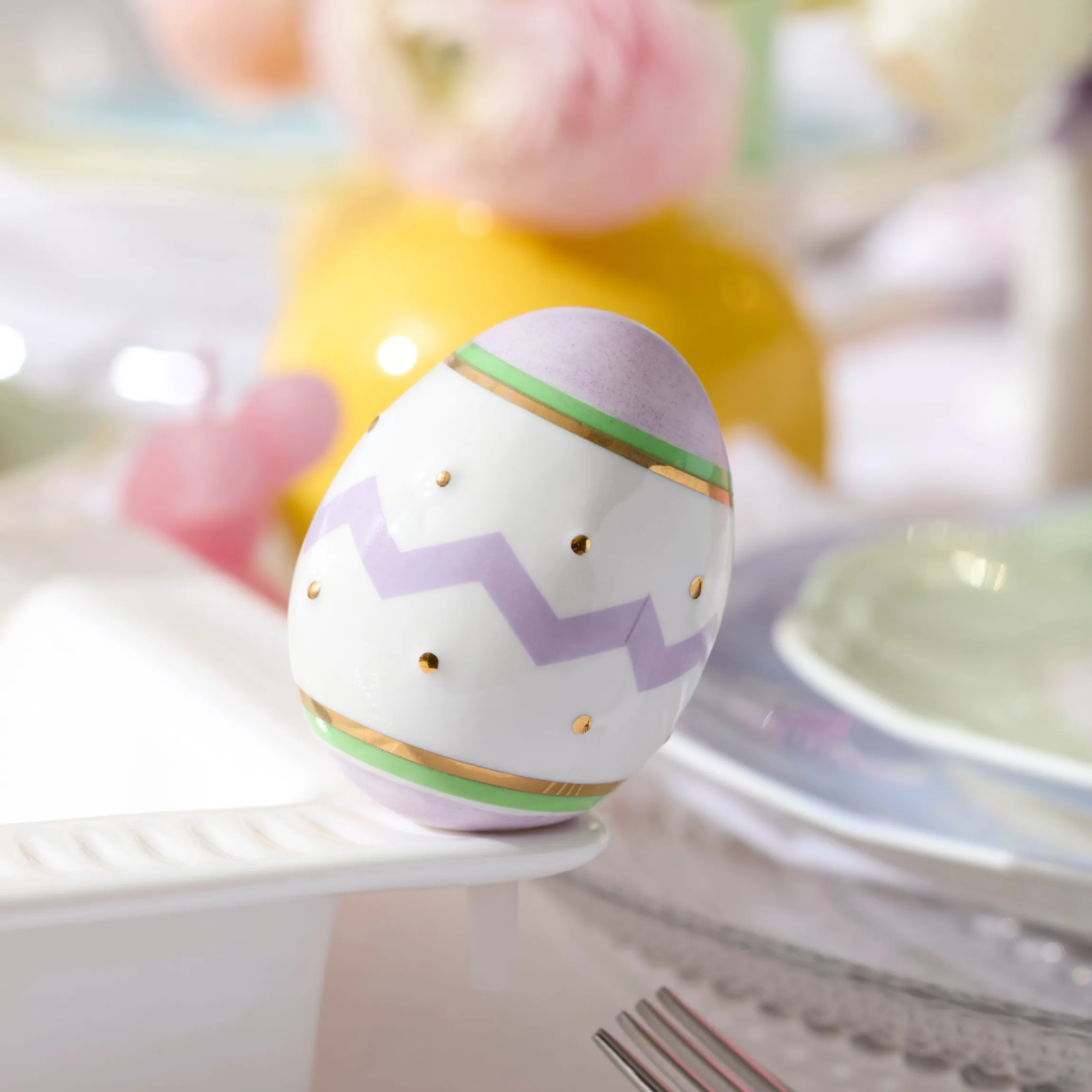 Profile Poppers Square Bowl & Easter Egg Set