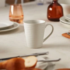 Ridge White Mugs, Set of 4