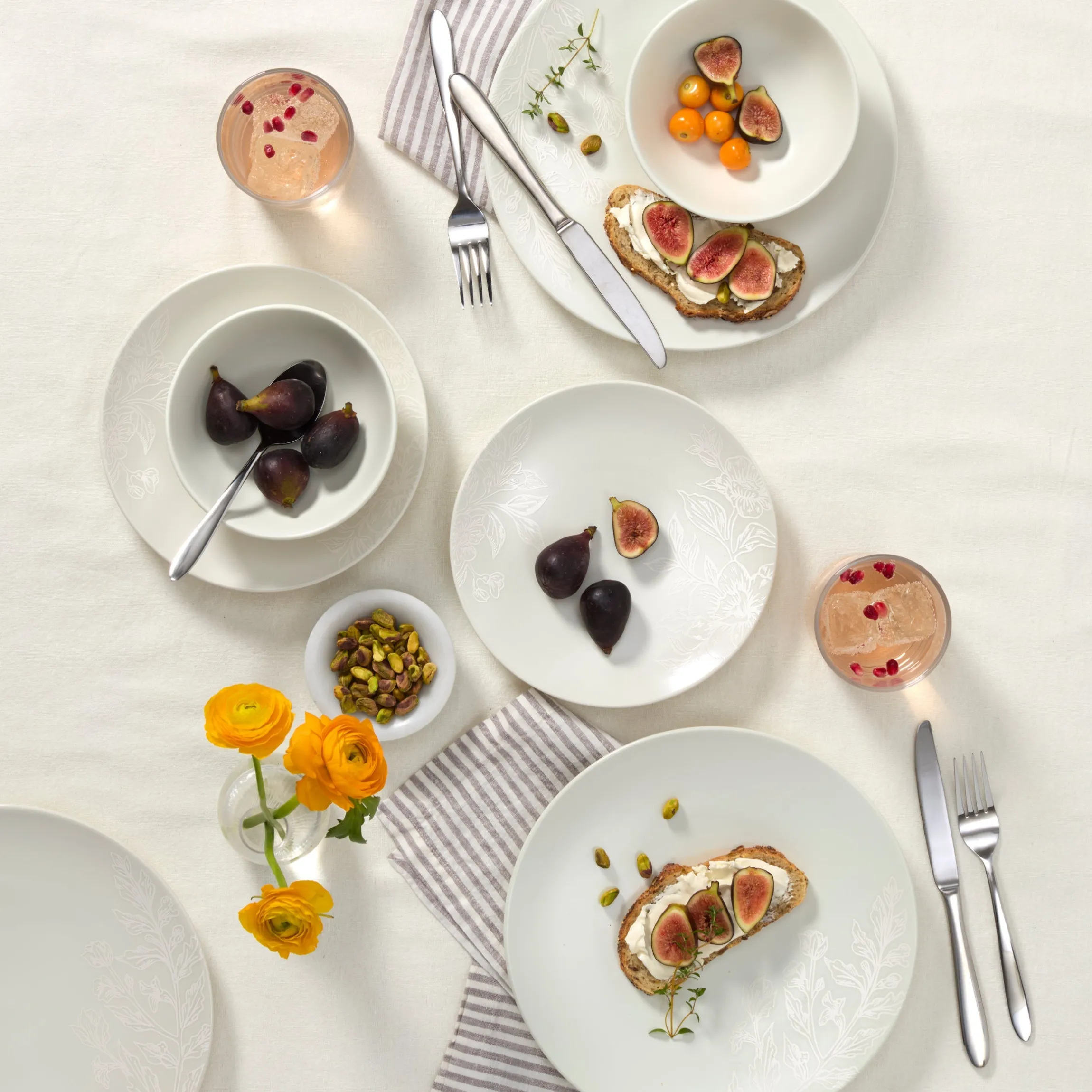 Roseto White 12-Piece Dinnerware Set
