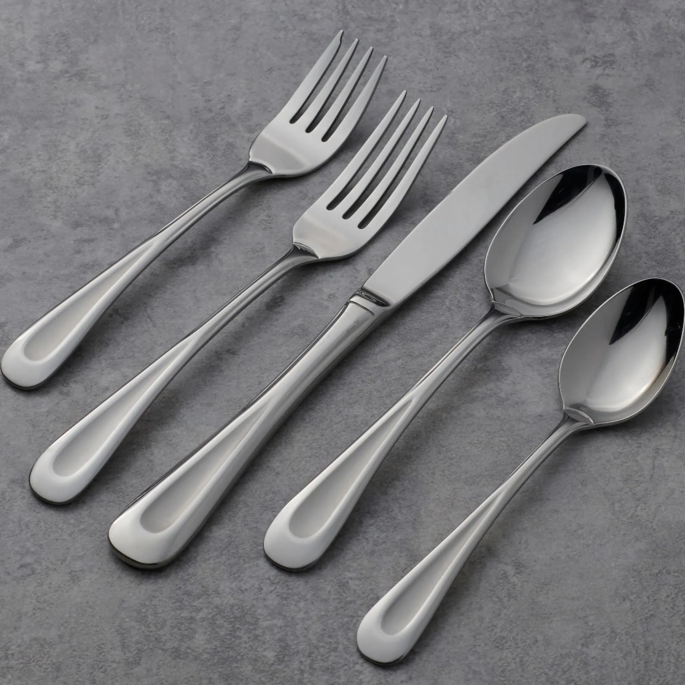 Satin Sand Dune 20-Piece Flatware Set