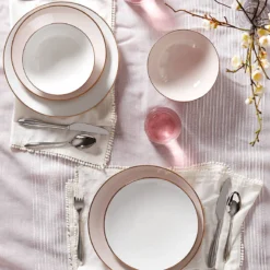 Sculpt 65-Piece Flatware Set
