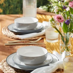 24 Seven Colors Pumice 12-Piece Dinnerware Set