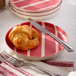 24 Seven Melamine Aweigh We Go 24-Piece Dinnerware Set