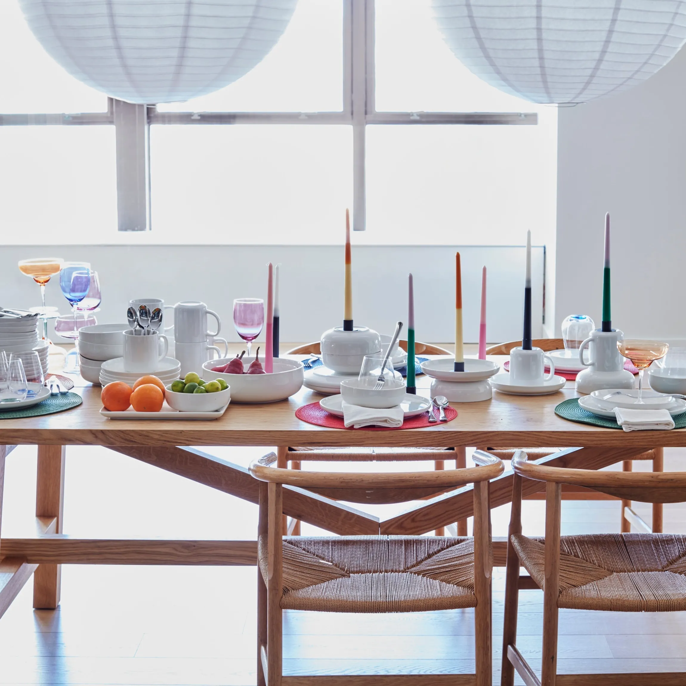 24 Seven White 12-Piece Dinnerware Set