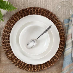 24 Seven White 12-Piece Dinnerware Set