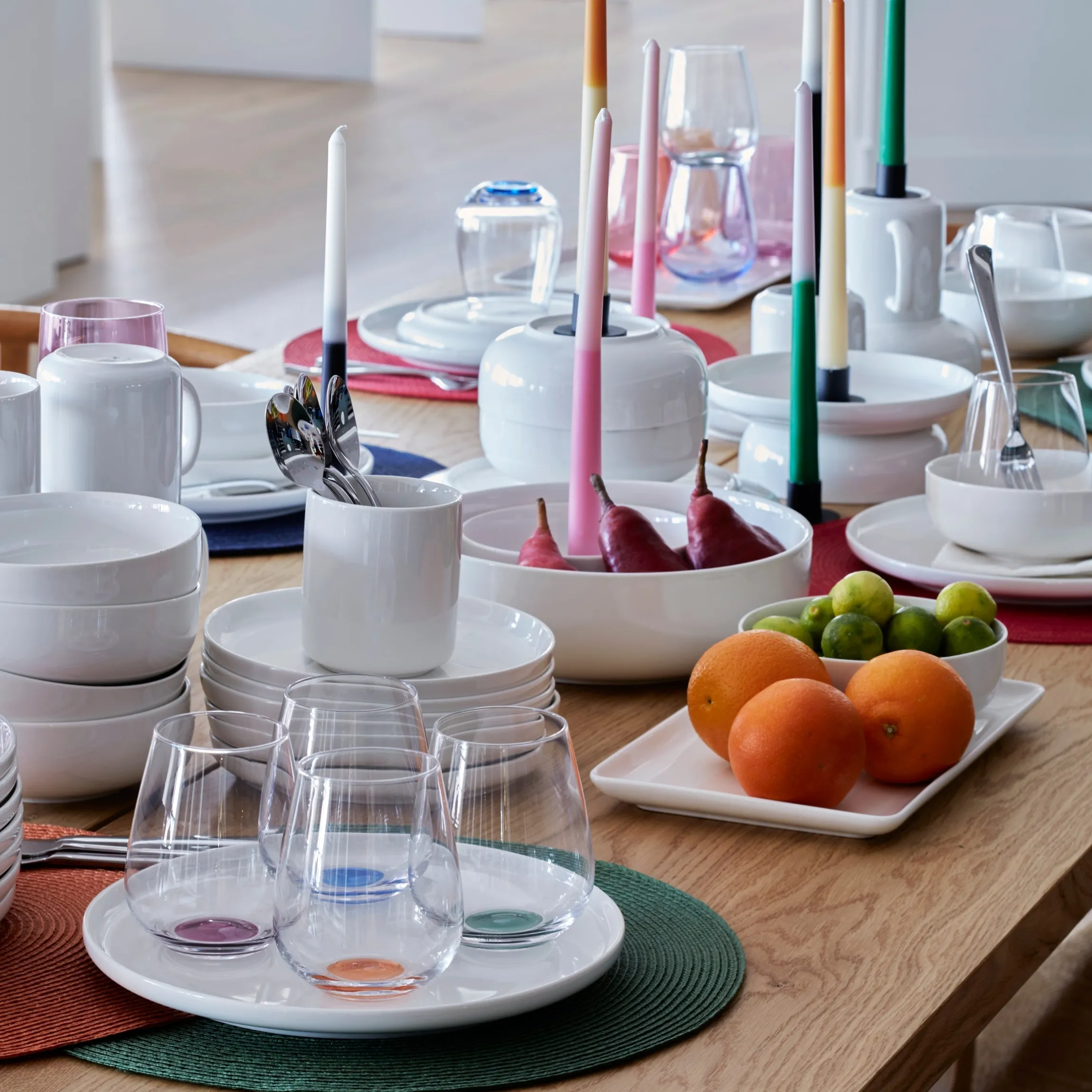 24 Seven White 12-Piece Dinnerware Set