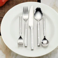 Shangrila Frosted 20-Piece Flatware Set
