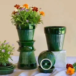 Simona Glazed Emerald Green 12cm Pot with Saucer