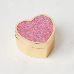 Sitting Pretty Pink Glitter Heart Box