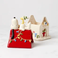 Snoopy Christmas Covered Candy Dish