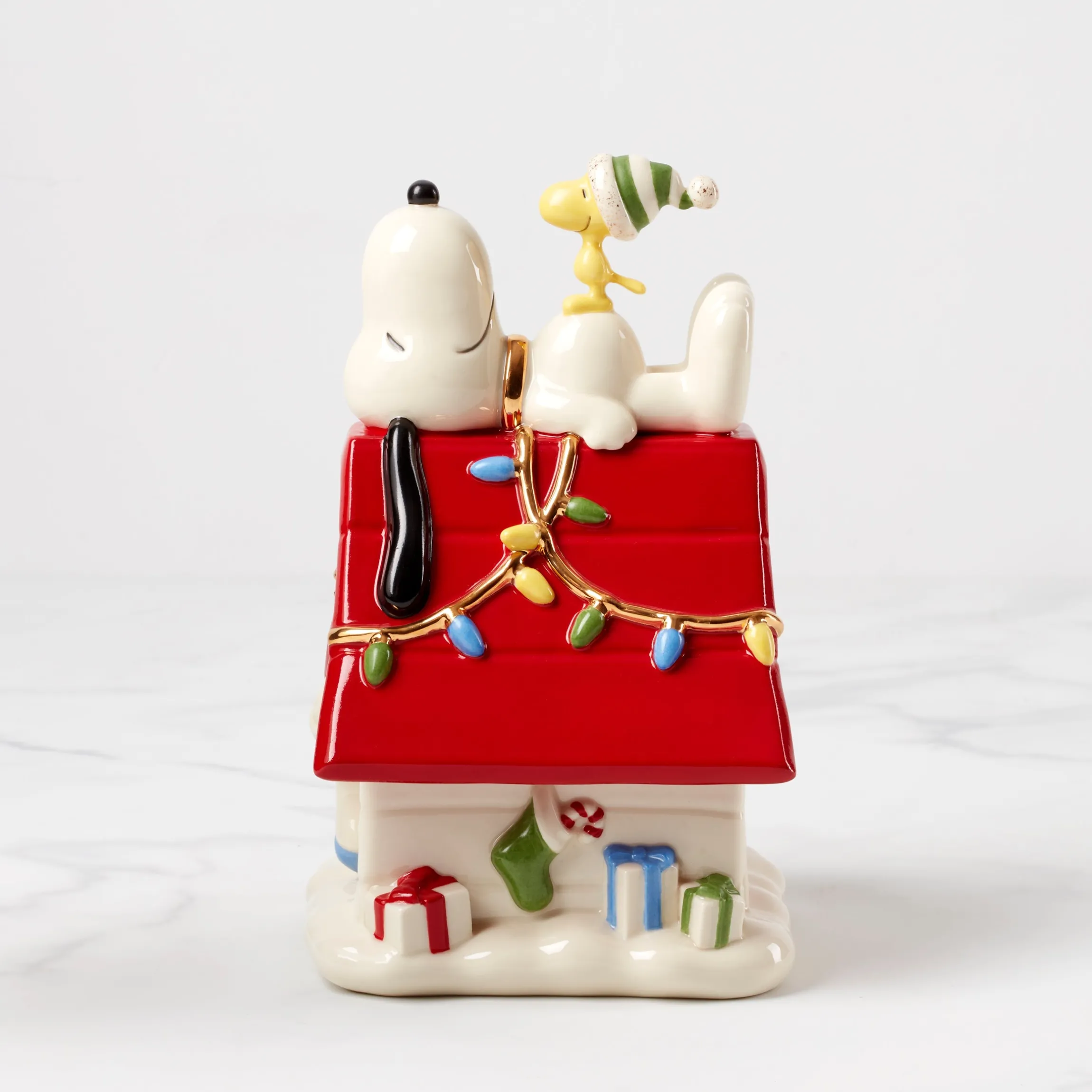 Snoopy Christmas Covered Candy Dish