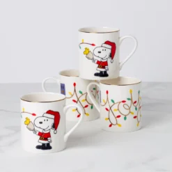 Snoopy Christmas Mugs, Set of 4