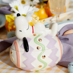 Snoopy Easter Covered Candy Dish