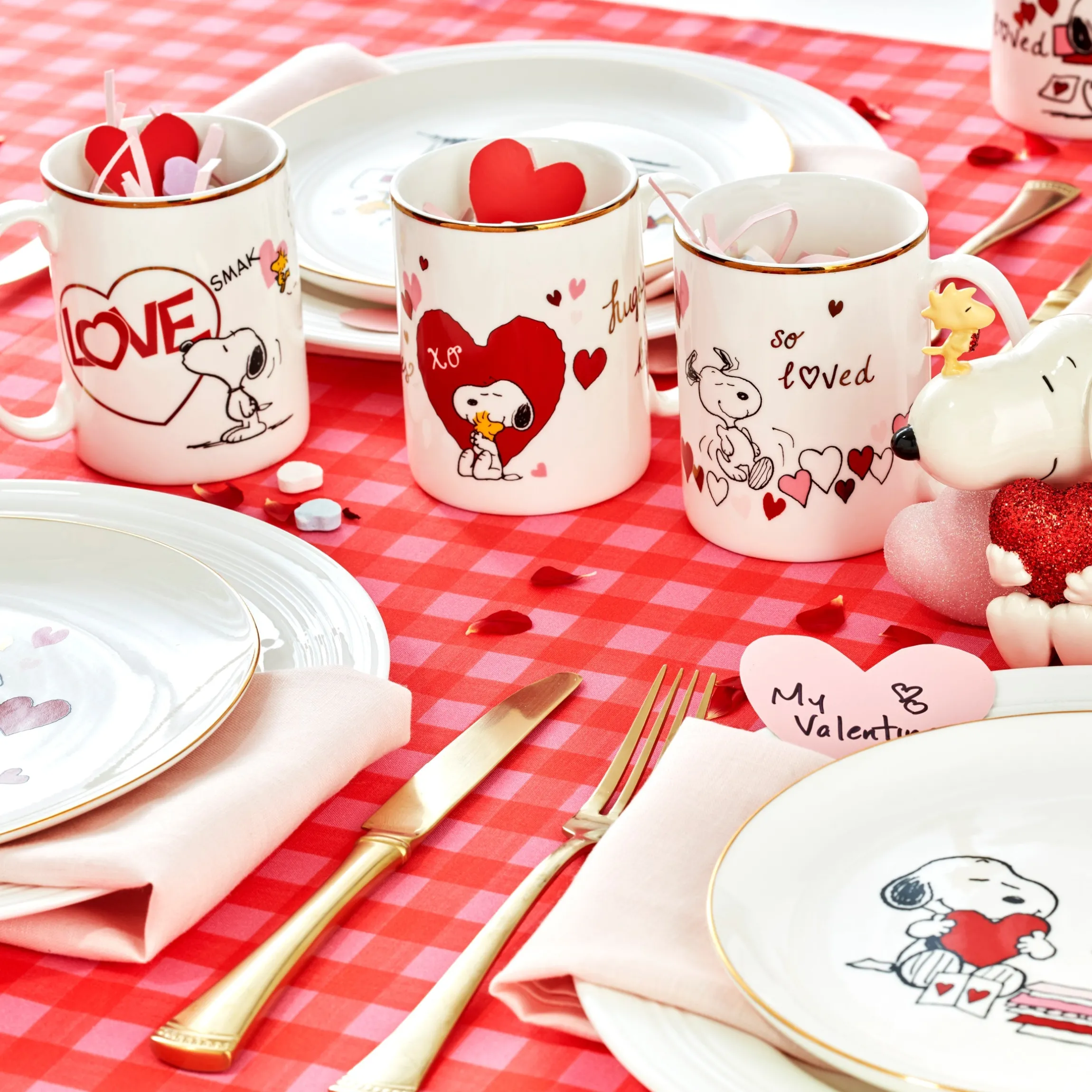 Snoopy Valentine's Day Accent Plates, Set of 4