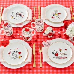 Snoopy Valentine's Day Mugs, Set of 4