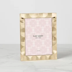 South Street Gold 8x10 Scallop Photo Frame