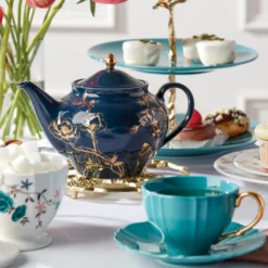 Sprig & Vine Navy Teacup & Saucer