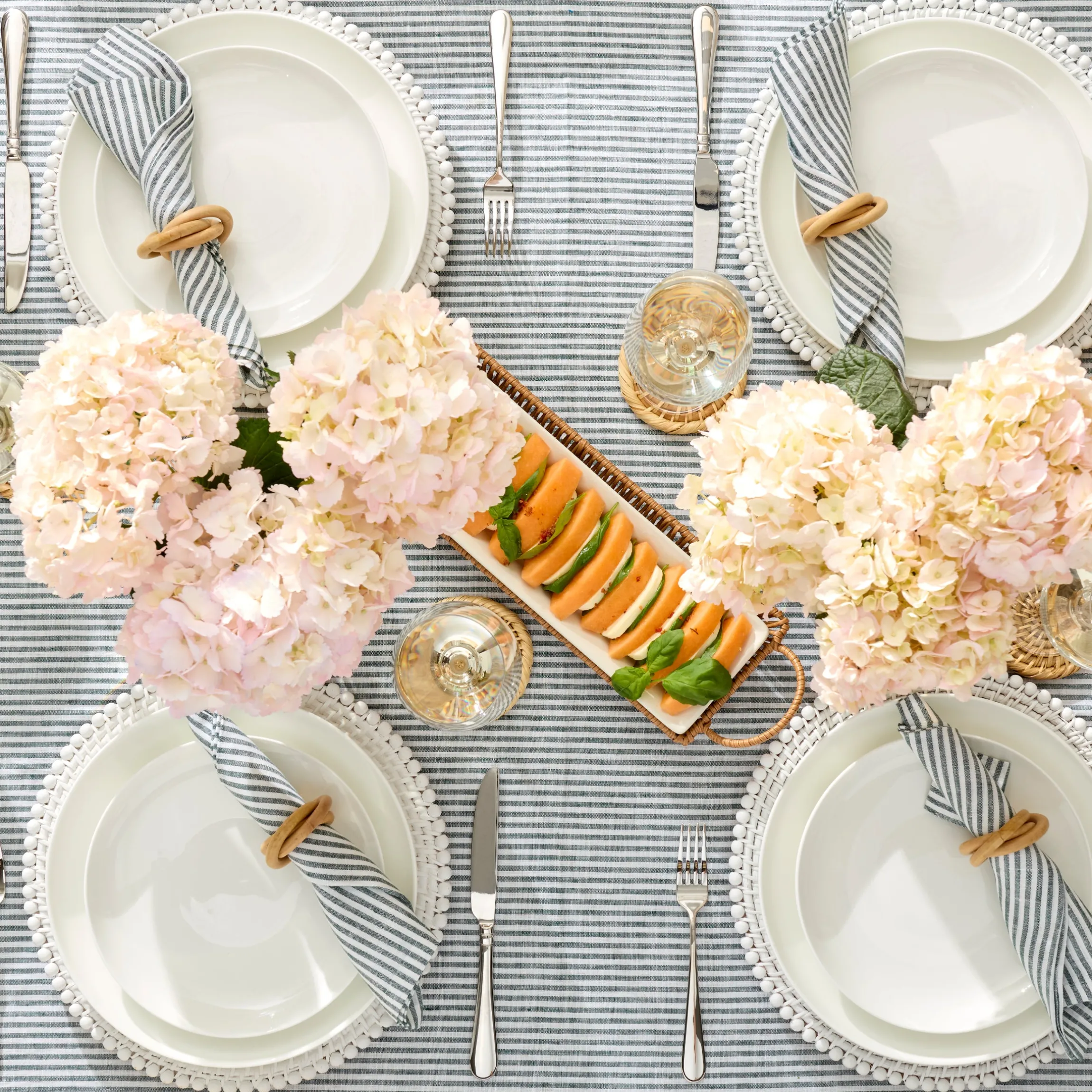 Studio 1414 Coupe 12-Piece Dinnerware Set
