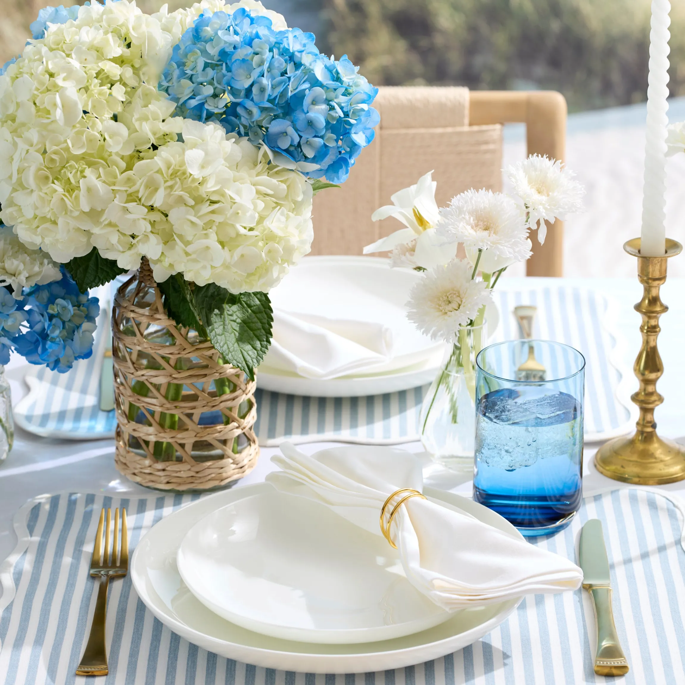 Studio 1414 Coupe 12-Piece Dinnerware Set