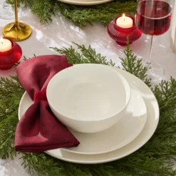 Studio 1414 Coupe 16-Piece Dinnerware Set