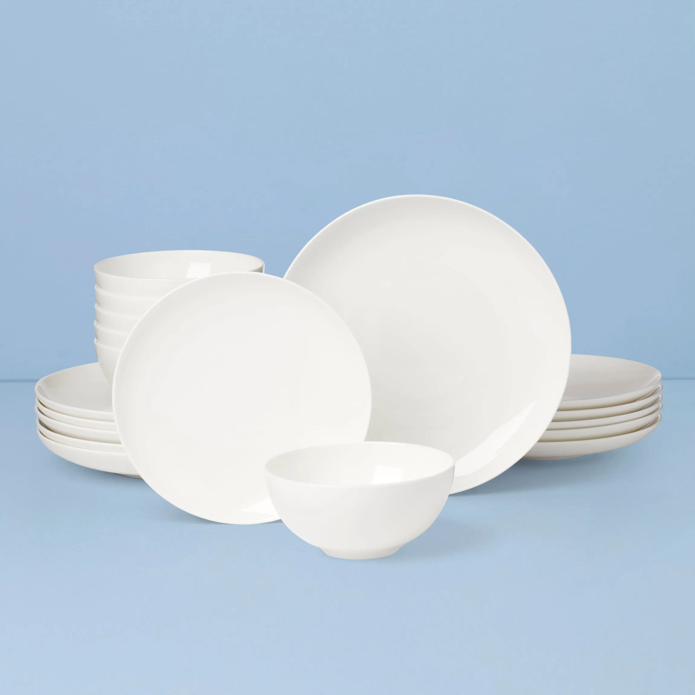 Studio 1414 Coupe 18-Piece Dinnerware Set