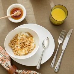 Studio 1414 Curve 16-Piece Dinnerware Set