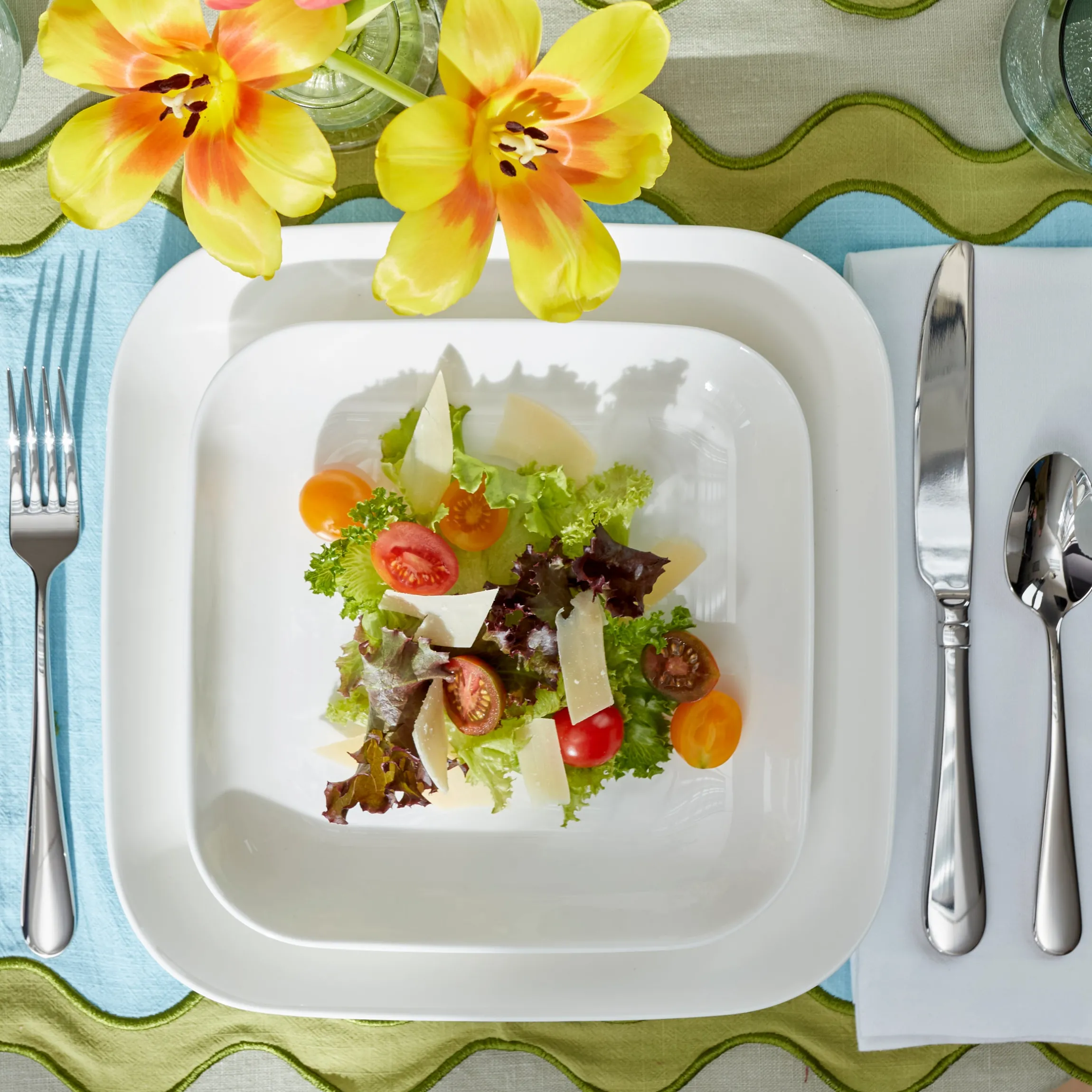 Studio 1414 Square 16-Piece Dinnerware Set