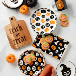 Vintro Halloween Accent Plates, Set of 4