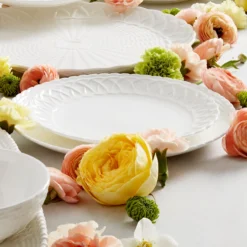 Wicker Creek Accent Plates, Set of 4