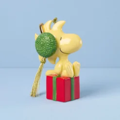 Woodstock Ornament
