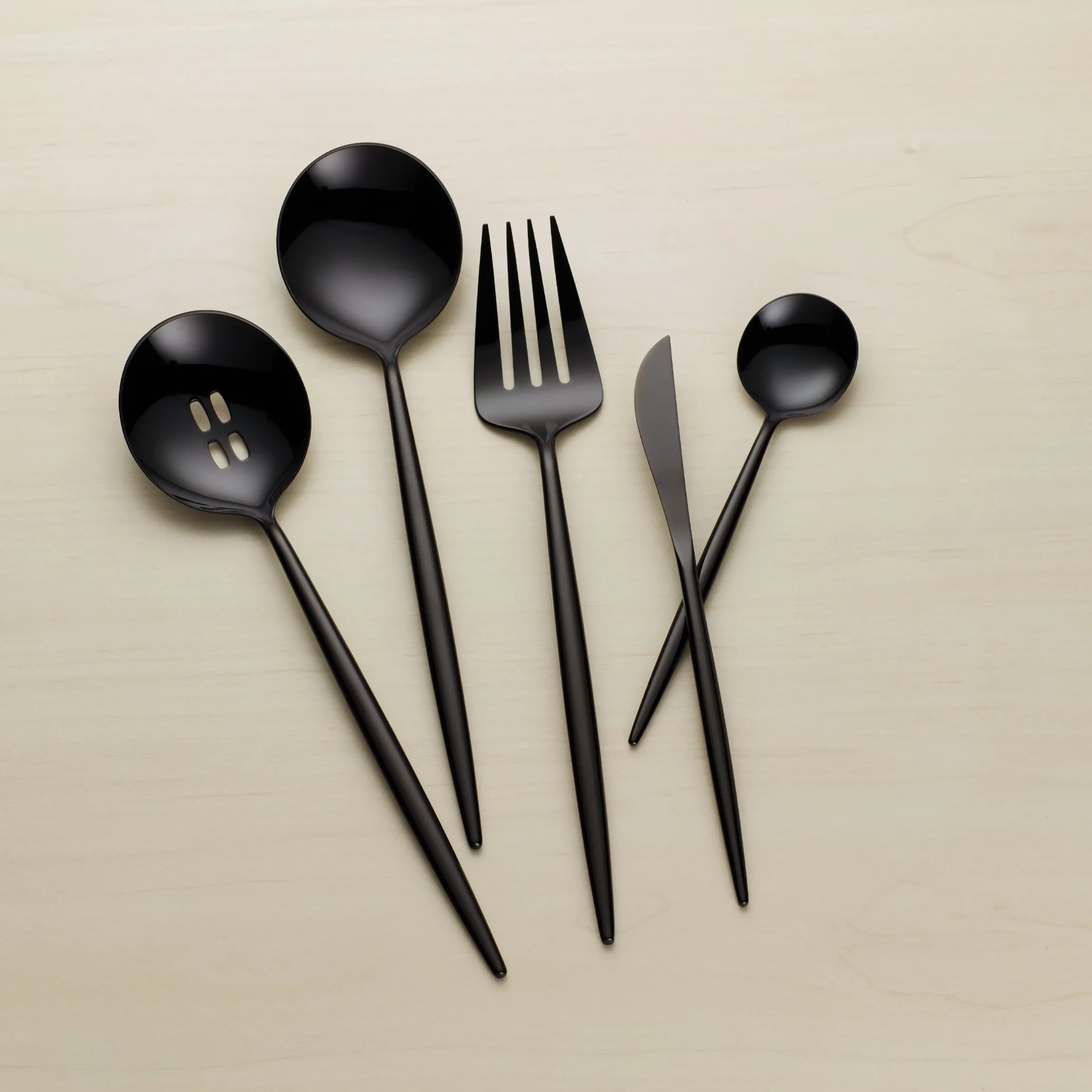 Zephyr Black Mirror 45-Piece Flatware Set